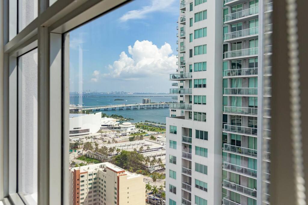 Amazing Condo In Downtown Miami/Brickell W/Parking ภายนอก รูปภาพ