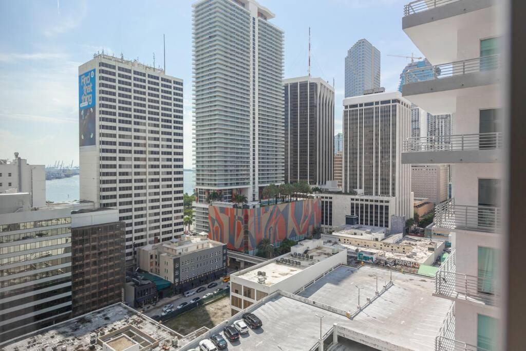 Amazing Condo In Downtown Miami/Brickell W/Parking ภายนอก รูปภาพ