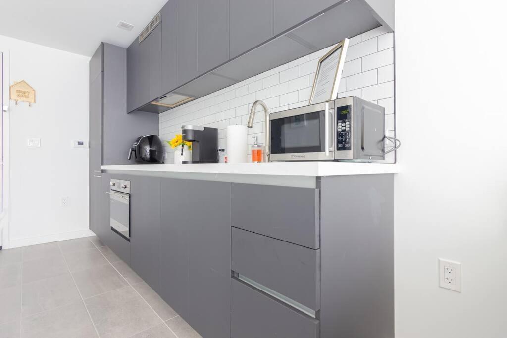 Amazing Condo In Downtown Miami/Brickell W/Parking ภายนอก รูปภาพ