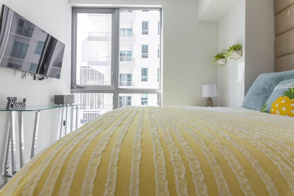 Amazing Condo In Downtown Miami/Brickell W/Parking ภายนอก รูปภาพ