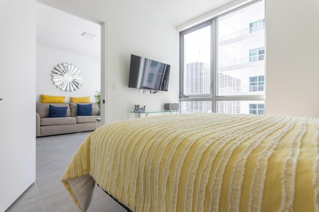 Amazing Condo In Downtown Miami/Brickell W/Parking ภายนอก รูปภาพ